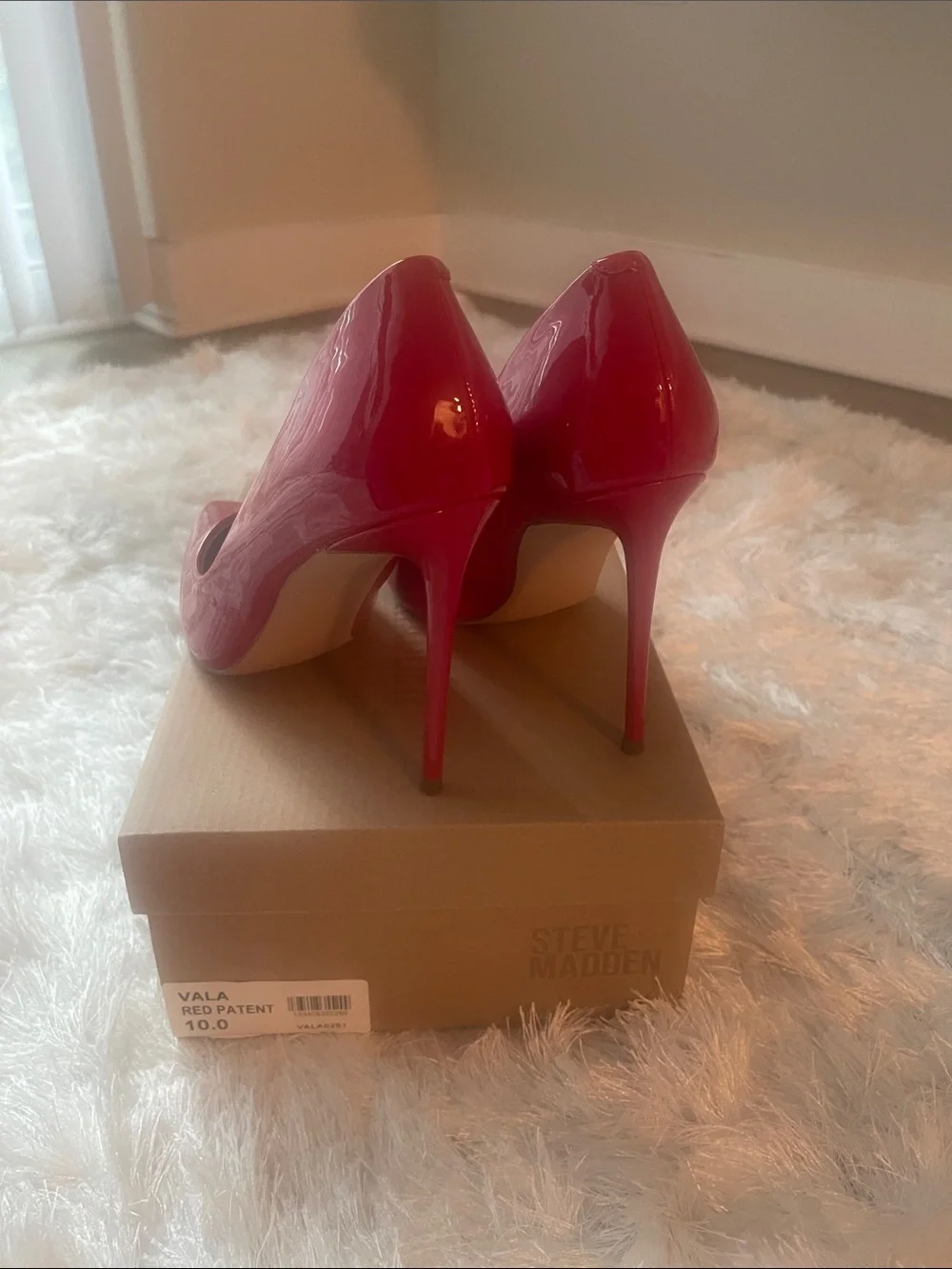 Brand new****Steve Madden Red Patent Pointed-Toe Stilettos